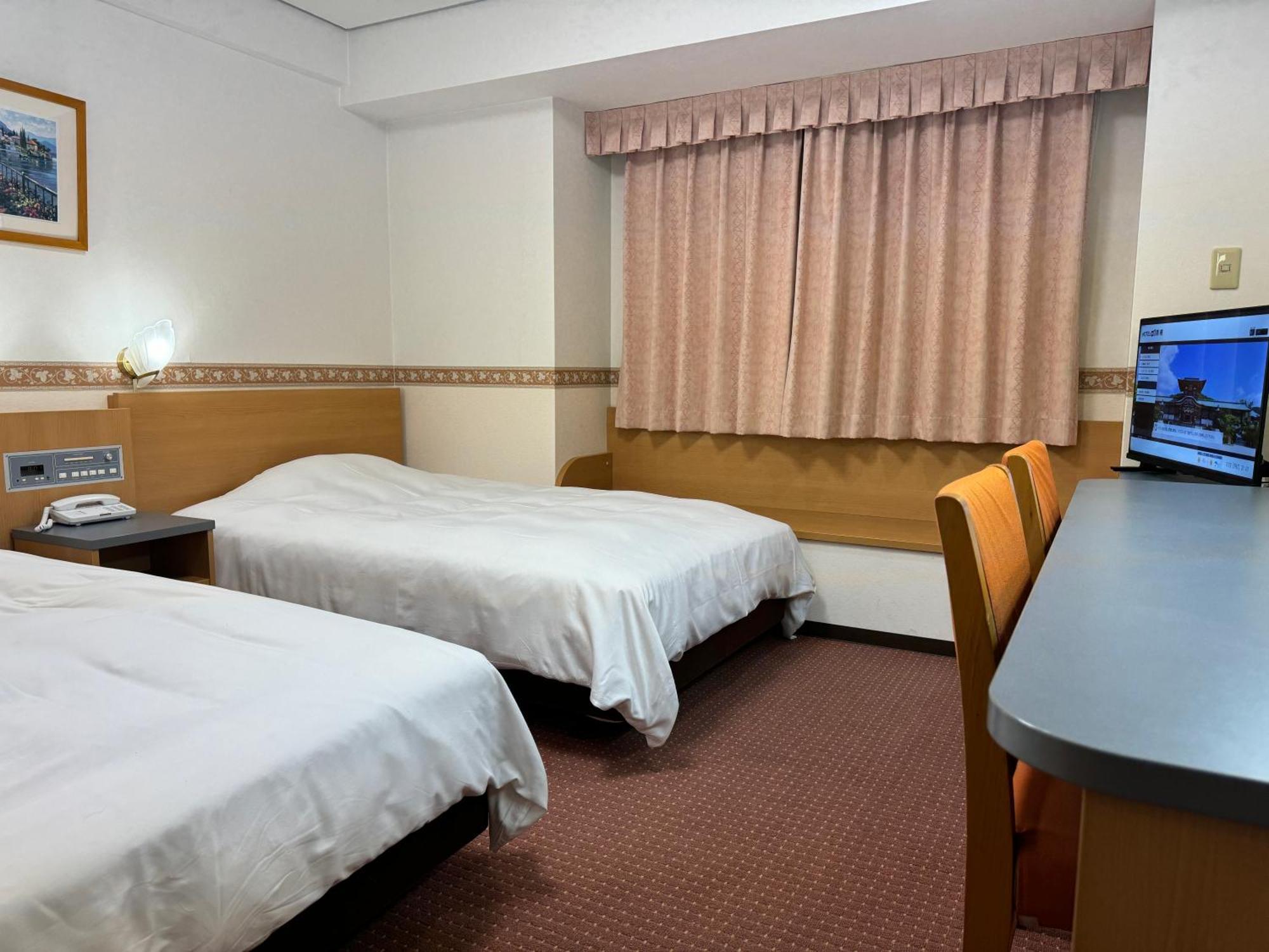 Hotel Alpha-One Hofu Экстерьер фото